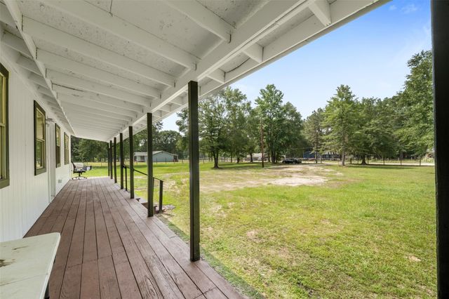 541 Trails End Drive, Cleveland, TX 77328