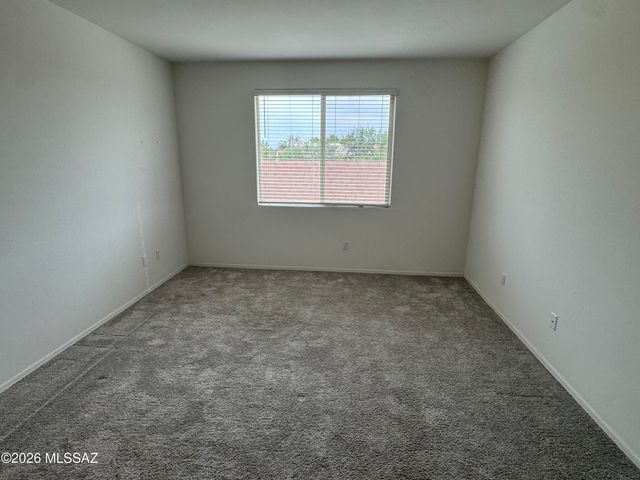 8746 E Stone Meadow Circle, Tucson, AZ 85730
