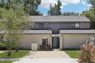 5634 GREATPINE Lane N, Jacksonville, FL 32244
