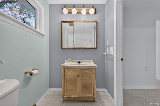 9288 Hilda Lane, Clayton Charter Township, MI 48433