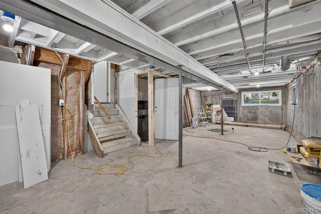 9288 Hilda Lane, Clayton Charter Township, MI 48433