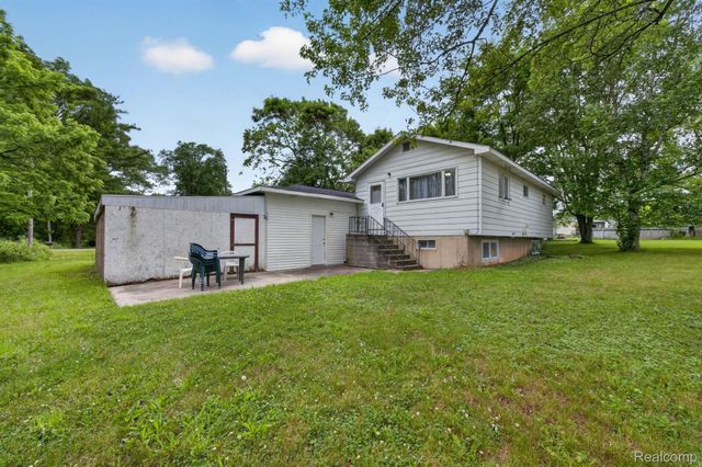 9288 Hilda Lane, Clayton Charter Township, MI 48433