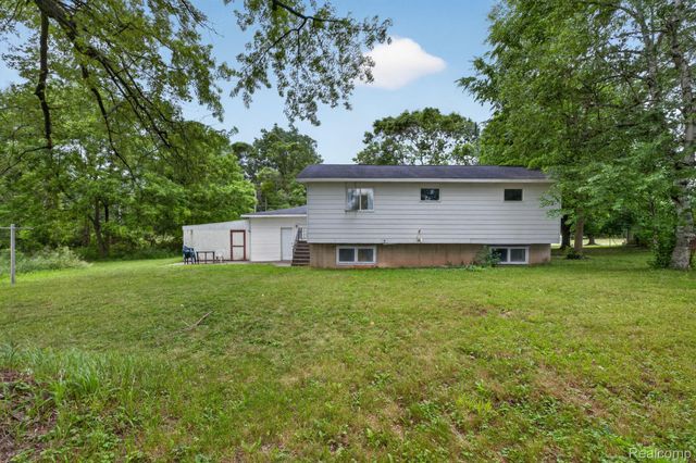 9288 Hilda Lane, Clayton Charter Township, MI 48433