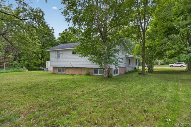 9288 Hilda Lane, Clayton Charter Township, MI 48433