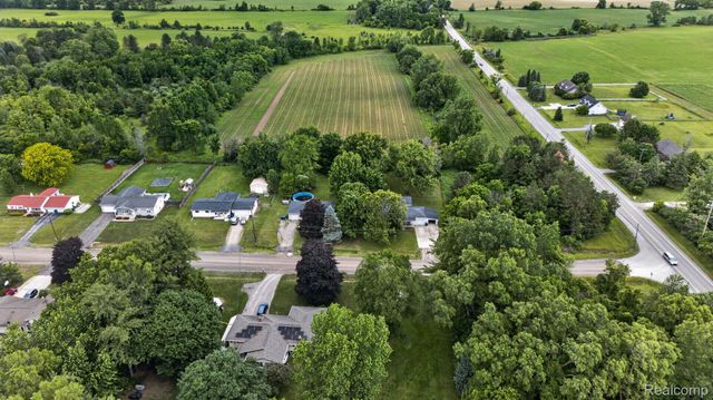 9288 Hilda Lane, Clayton Charter Township, MI 48433