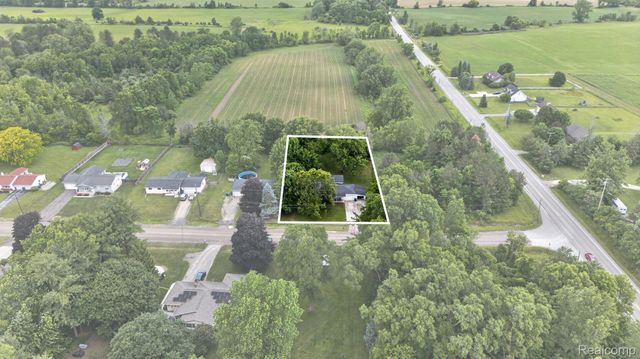 9288 Hilda Lane, Clayton Charter Township, MI 48433