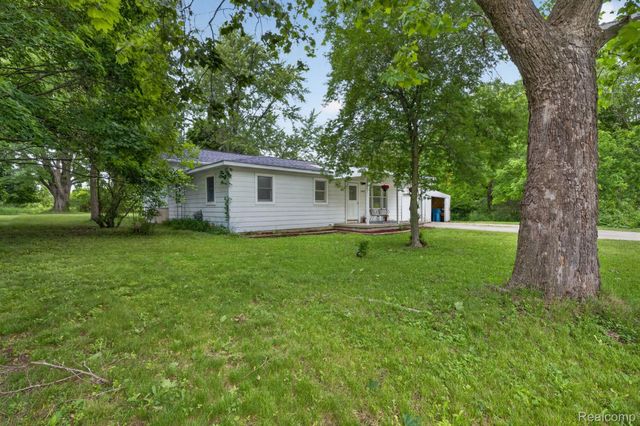 9288 Hilda Lane, Clayton Charter Township, MI 48433