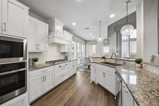 1211 Rushcroft Way, Forney, TX 75126