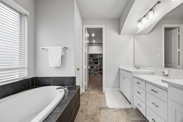 1211 Rushcroft Way, Forney, TX 75126