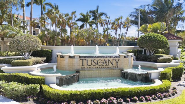 3221 Tuscany Way 3221, Boynton Beach, FL 33435
