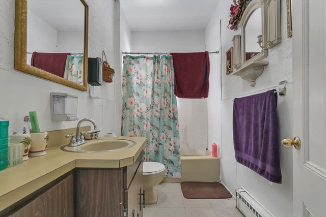 150 E Ashland St, Brockton, MA 02302