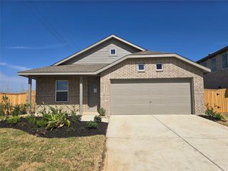 5207 Red Drum Drive, Baytown, TX 77521