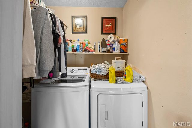 42 Duke Drive, Maryville, IL 62062