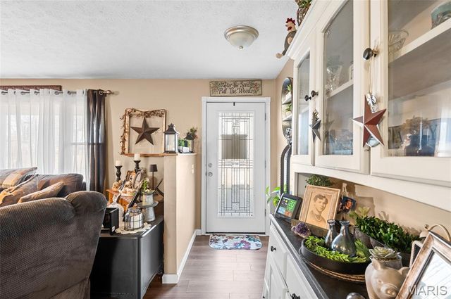 42 Duke Drive, Maryville, IL 62062