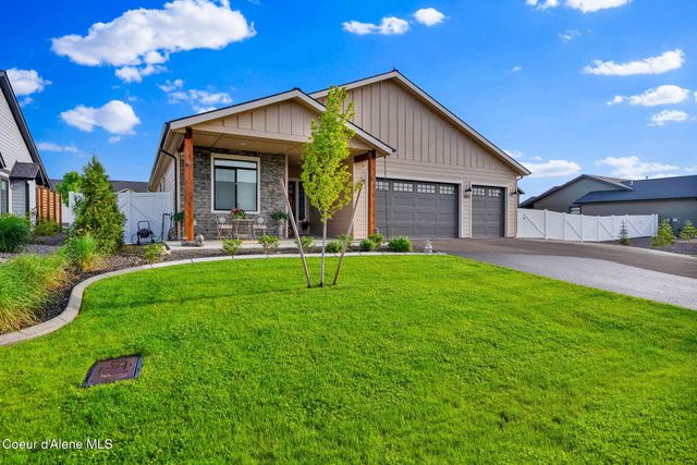 8108 W Splitrail AVE, Rathdrum, ID 83858