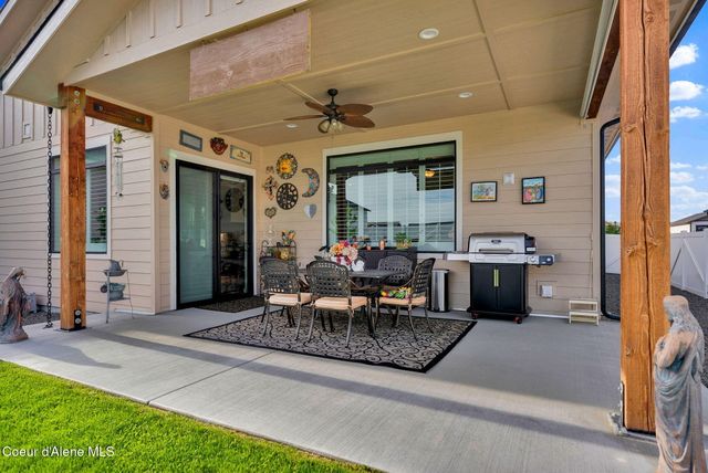 8108 W Splitrail AVE, Rathdrum, ID 83858