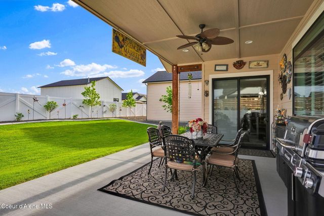 8108 W Splitrail AVE, Rathdrum, ID 83858