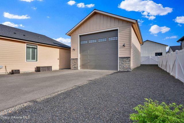 8108 W Splitrail AVE, Rathdrum, ID 83858