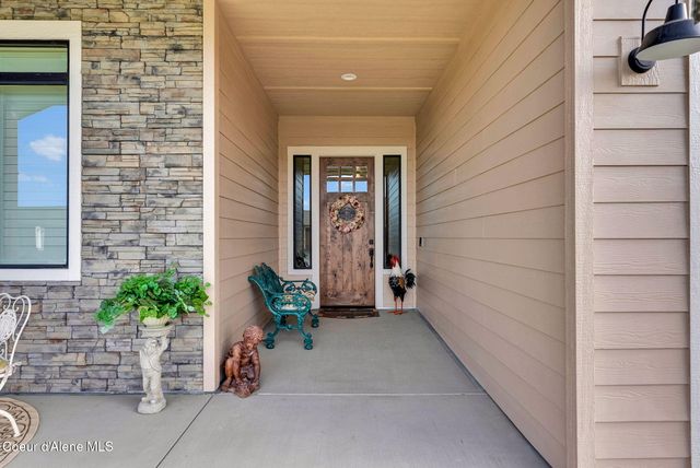 8108 W Splitrail AVE, Rathdrum, ID 83858