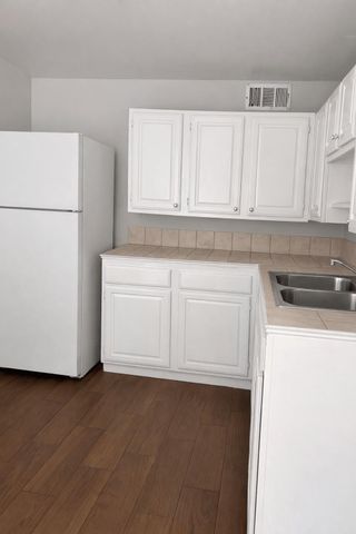 1901 40th Street 3, Galveston, TX 77550