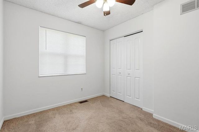 1736 Redbird Cove, St Louis, MO 63144
