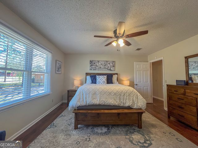 100 Hummingbird Drive, Dublin, GA 31021