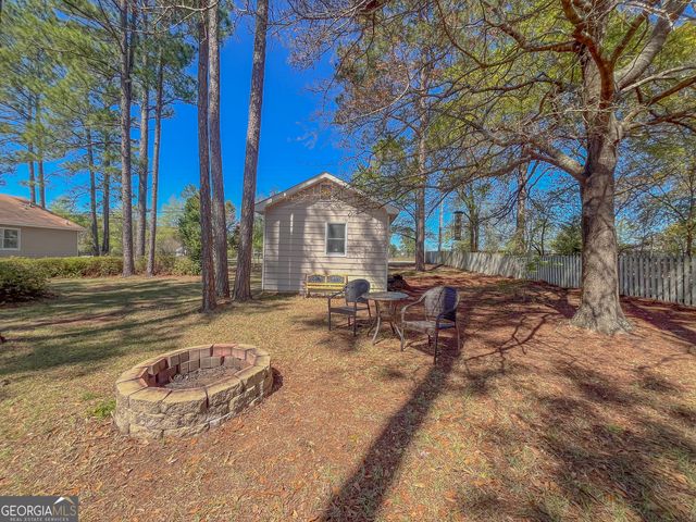 100 Hummingbird Drive, Dublin, GA 31021