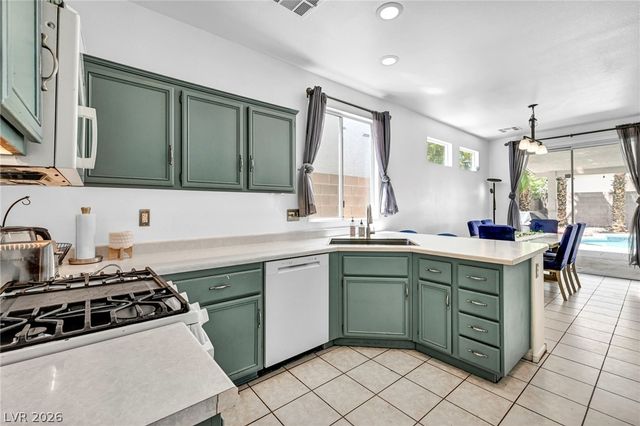 10052 Lemon Valley Avenue, Las Vegas, NV 89147