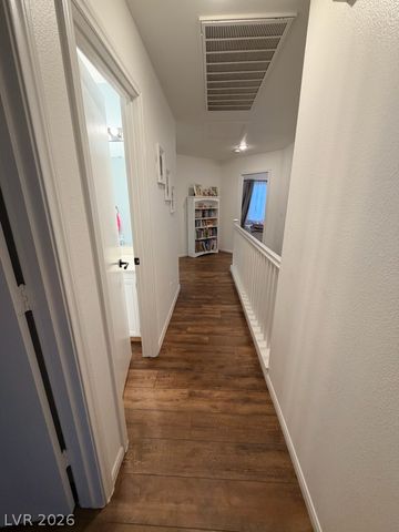 10052 Lemon Valley Avenue, Las Vegas, NV 89147