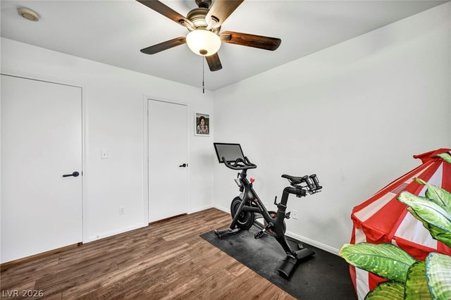 10052 Lemon Valley Avenue, Las Vegas, NV 89147