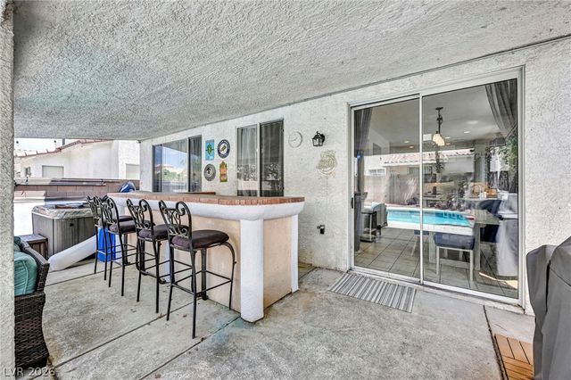10052 Lemon Valley Avenue, Las Vegas, NV 89147