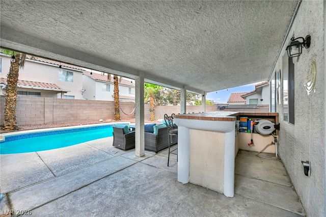 10052 Lemon Valley Avenue, Las Vegas, NV 89147