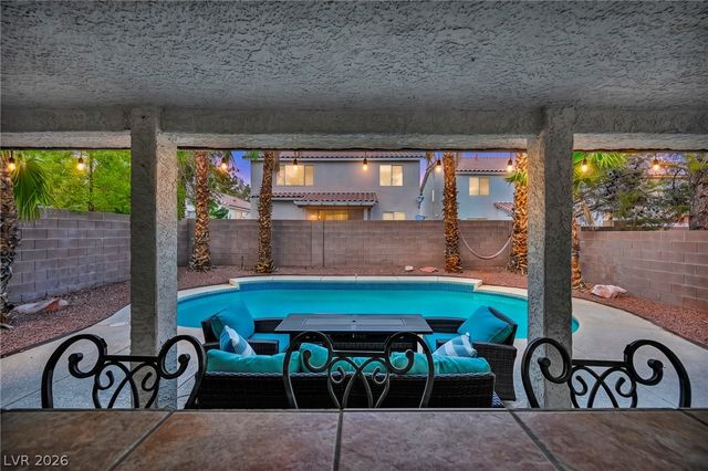 10052 Lemon Valley Avenue, Las Vegas, NV 89147