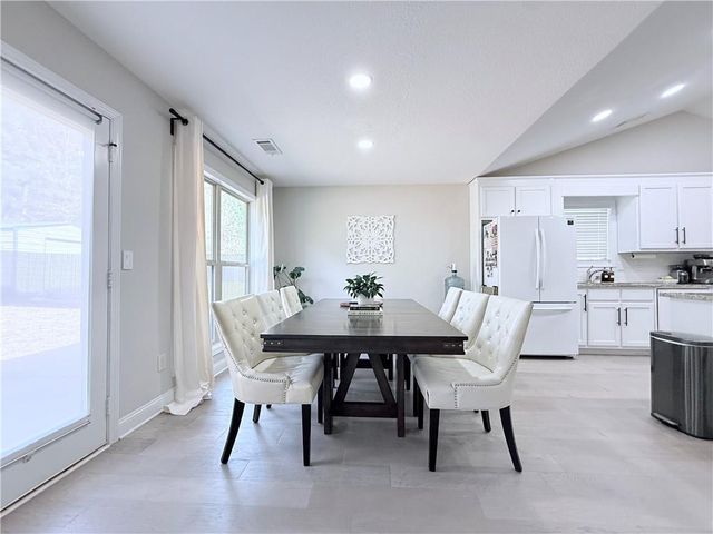 138 Livingston Court, Winder, GA 30680