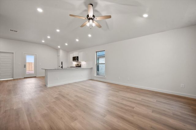 3026 138th Place, Lubbock, TX 79423