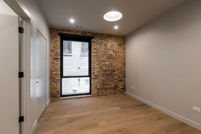 1706 Sherman Avenue 207, Evanston, IL 60201