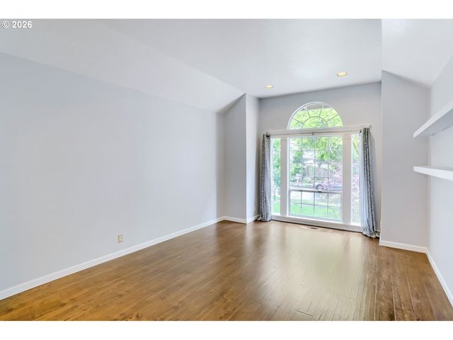 8160 Sw 147TH Ter, Beaverton, OR 97007