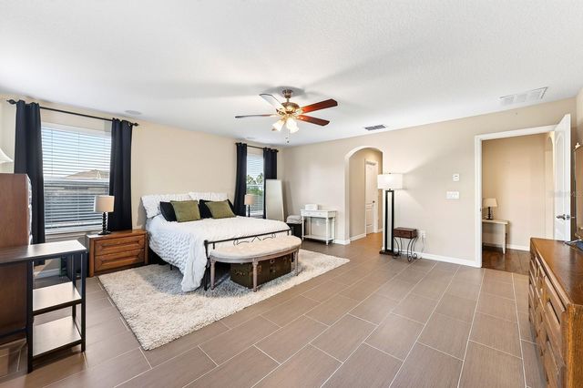 3135 AMALFI DRIVE, Orlando, FL 32820