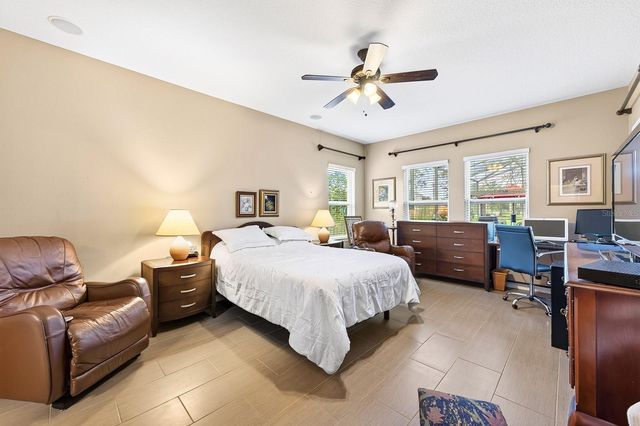 3135 AMALFI DRIVE, Orlando, FL 32820