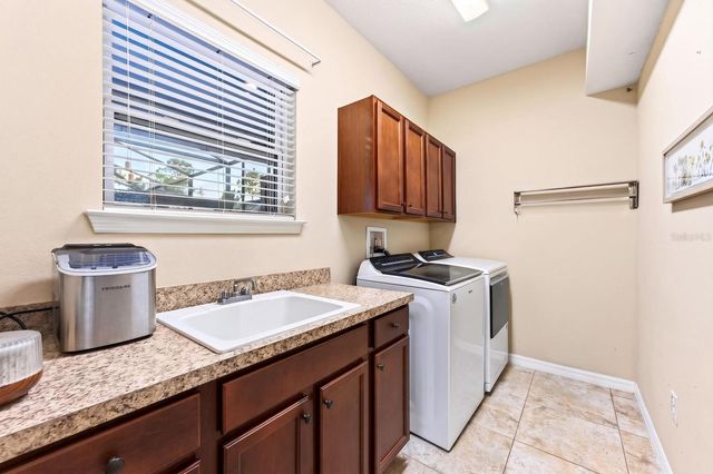 3135 AMALFI DRIVE, Orlando, FL 32820
