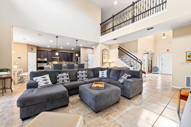 3135 AMALFI DRIVE, Orlando, FL 32820