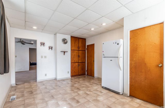 2520 W Maryland Street, Evansville, IN 47712