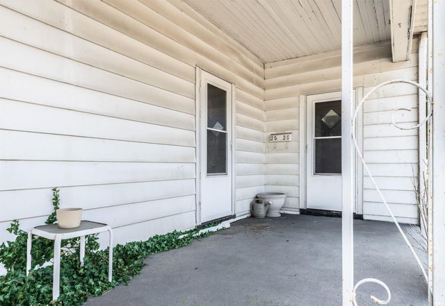 2520 W Maryland Street, Evansville, IN 47712