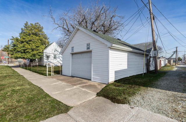 2520 W Maryland Street, Evansville, IN 47712