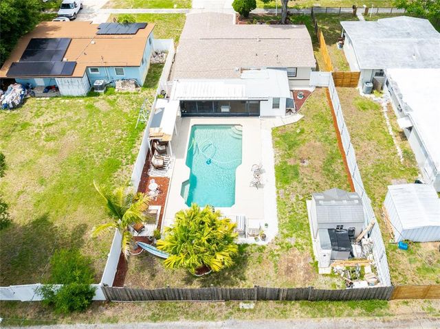1512 56TH AVENUE N, St Petersburg, FL 33703
