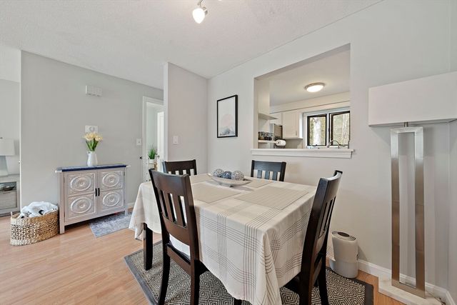 46 Sharron Dr 46, Easton, MA 02375
