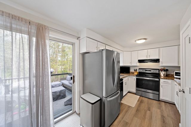 46 Sharron Dr 46, Easton, MA 02375