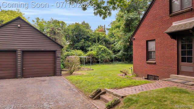 9428 Ball Street, Plymouth Charter Township, MI 48170