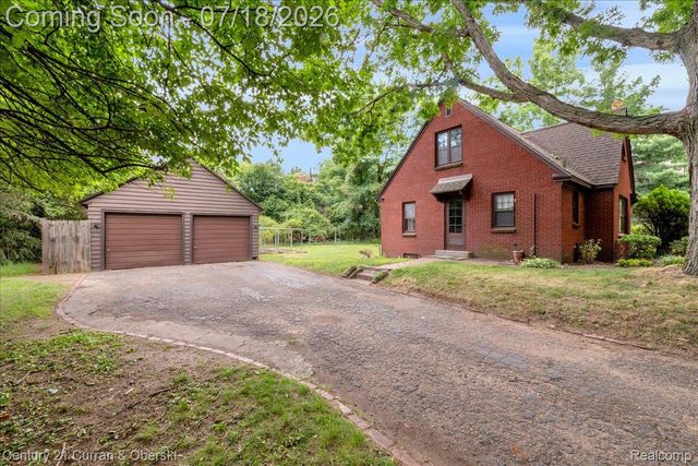 9428 Ball Street, Plymouth Charter Township, MI 48170