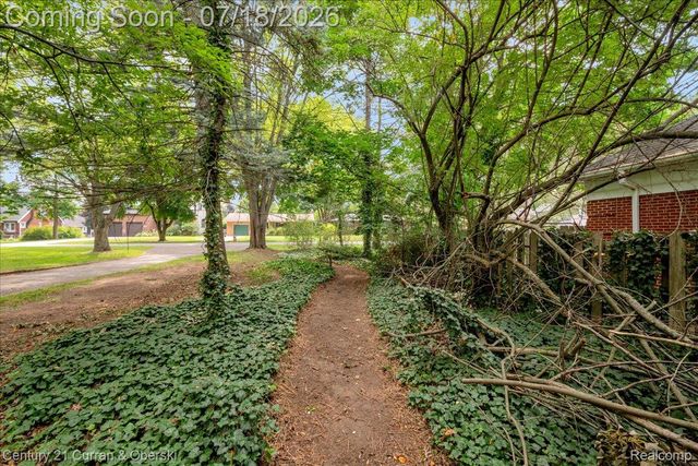 9428 Ball Street, Plymouth Charter Township, MI 48170